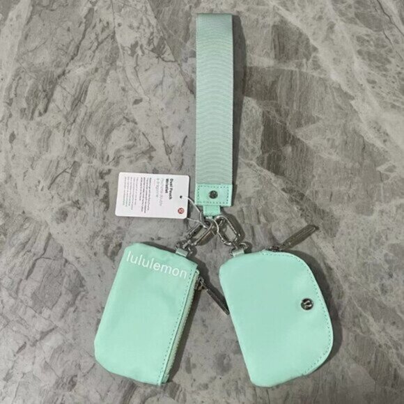 Brand new with tags Lululemon dual pouch keychain - Picture 1 of 1